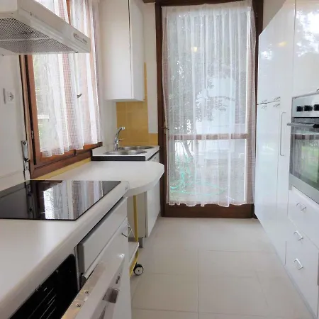 Apartment In 36470